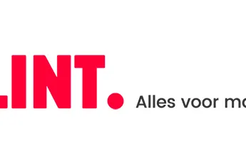 /actua/grote-mond-krijgt-een-tikje-van-veiligheidsagent-die-ooit-nog-bokste-tegen-mike-tyson