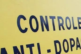 Een dopingschorsing zoals je nog nooit gezien hebt: junior geschorst door wel heel bijzondere uitslag op WK