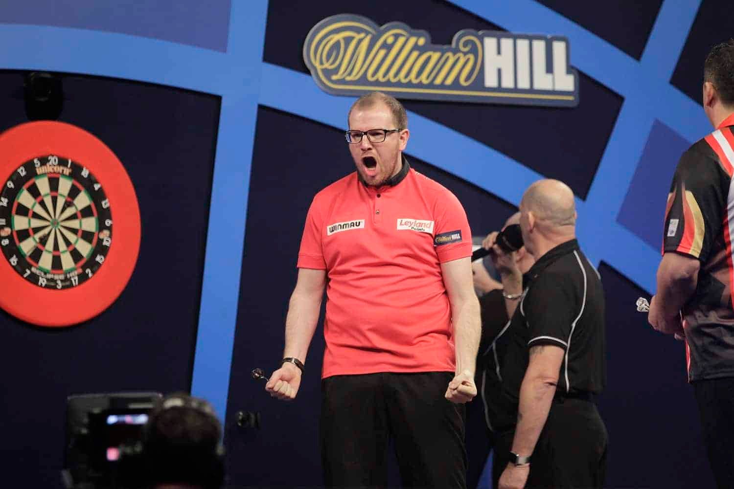 I'm coming out the right end now": Mark Webster retains PDC hopes | Dartsnews.com