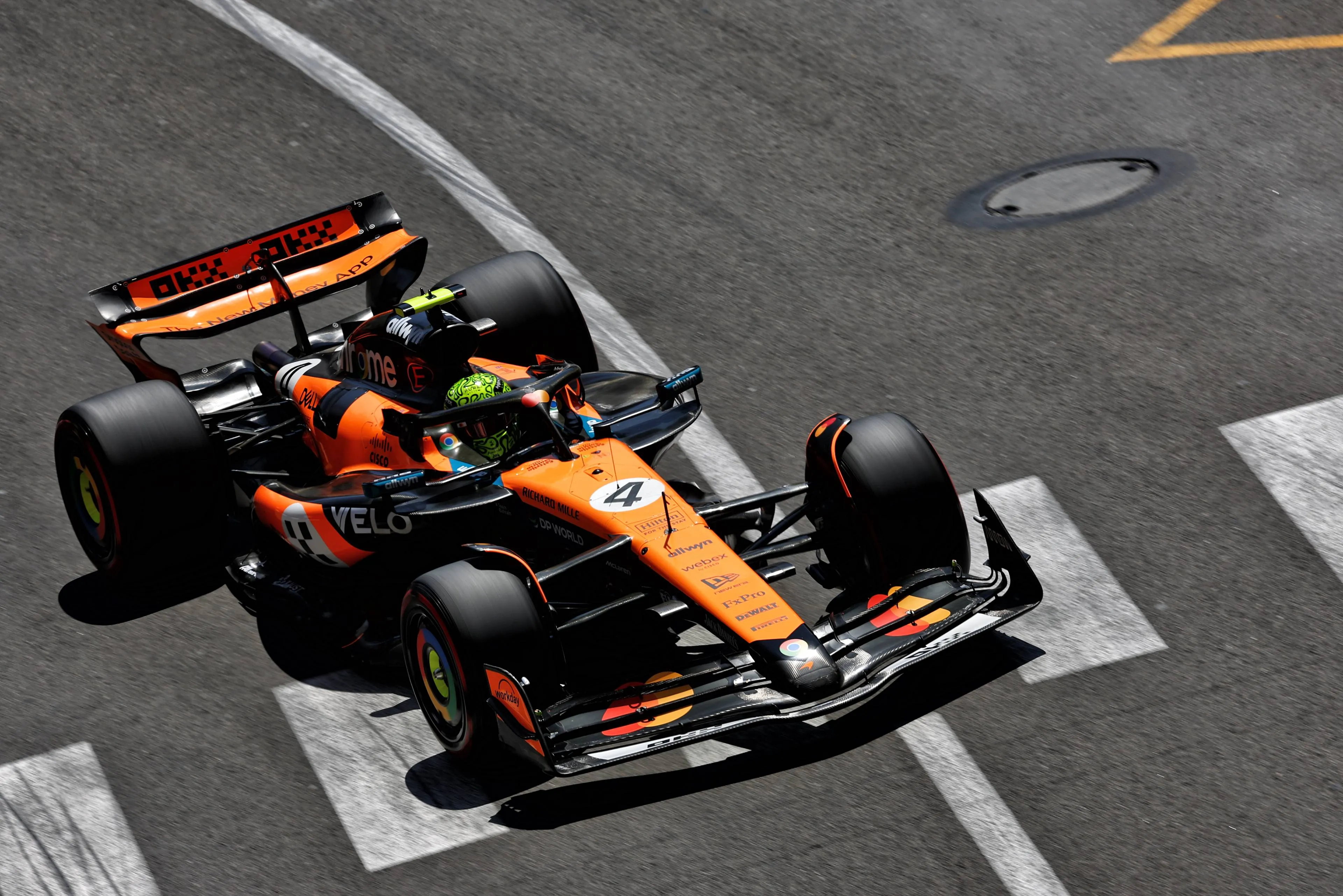 Norris réduit maintenant l'écart avec son coéquipier Oscar Piastri dans le championnat des pilotes à seulement trois points