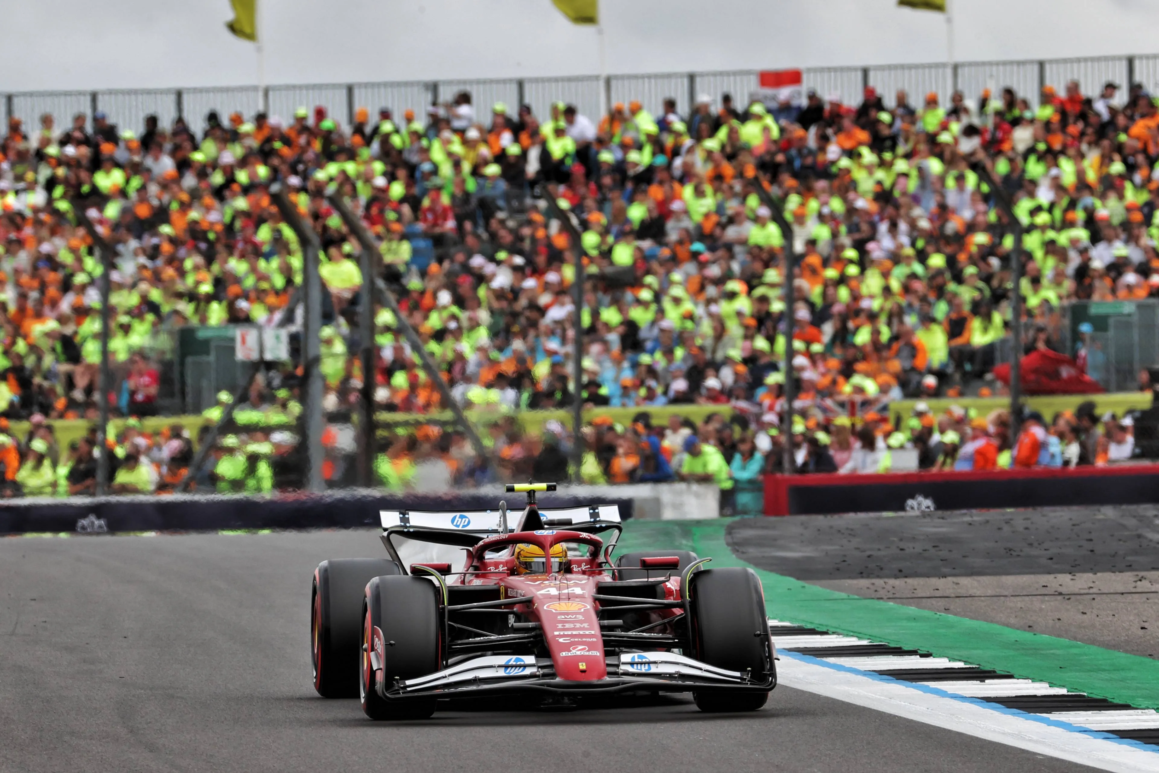 Hamilton clasificó quinto para el Gran Premio Británico
