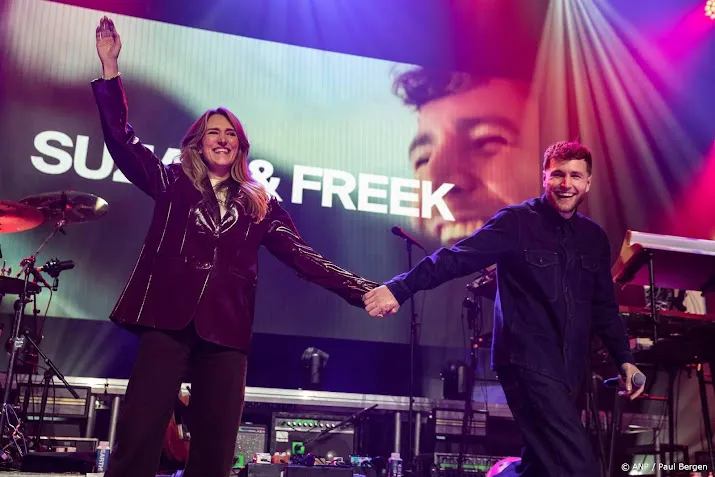 Popprijs 2025 is voor Suzan & Freek: emotionele avond