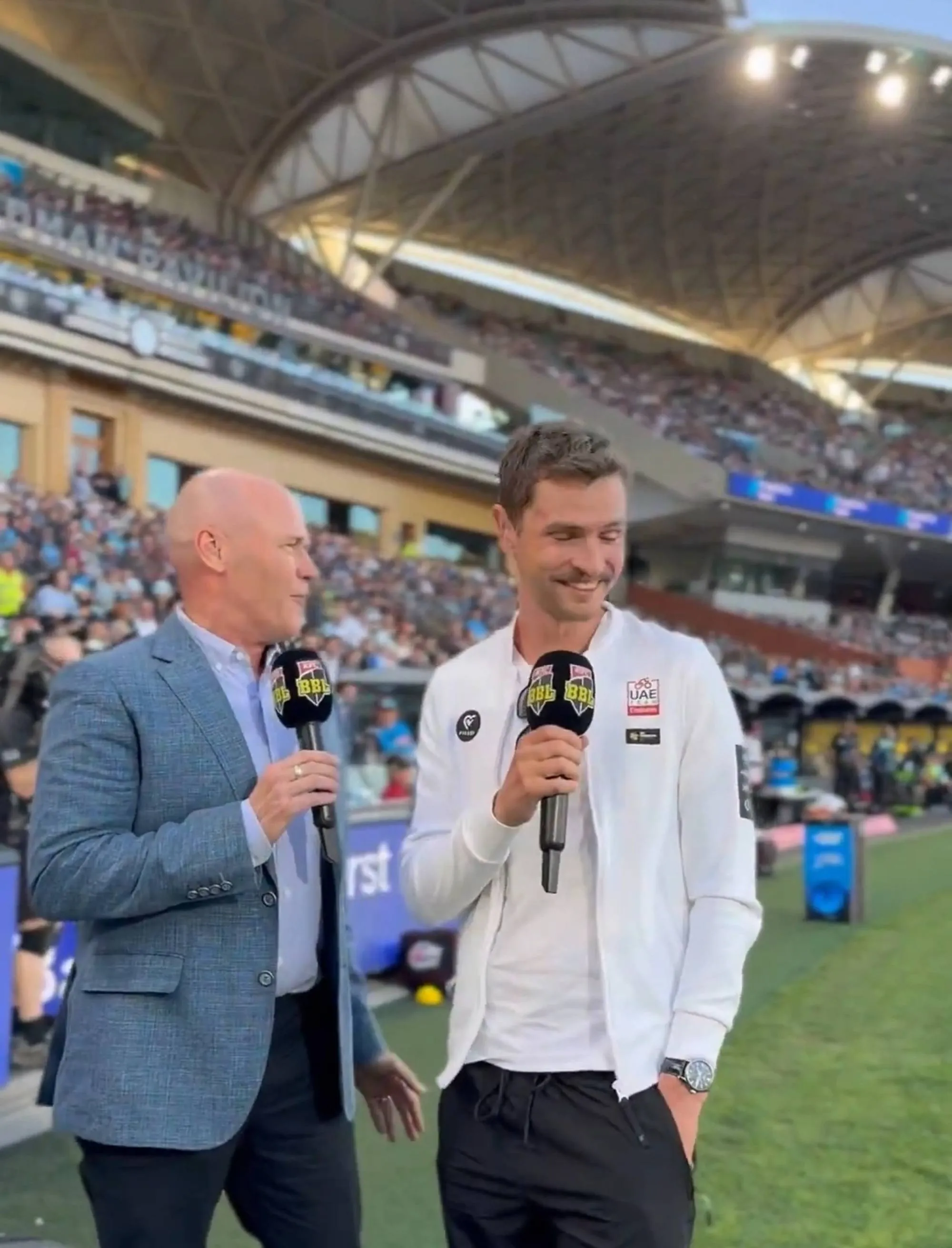 VIDEO: Jay Vine narrowly avoids disaster whilst pitch side at Australian cricket match