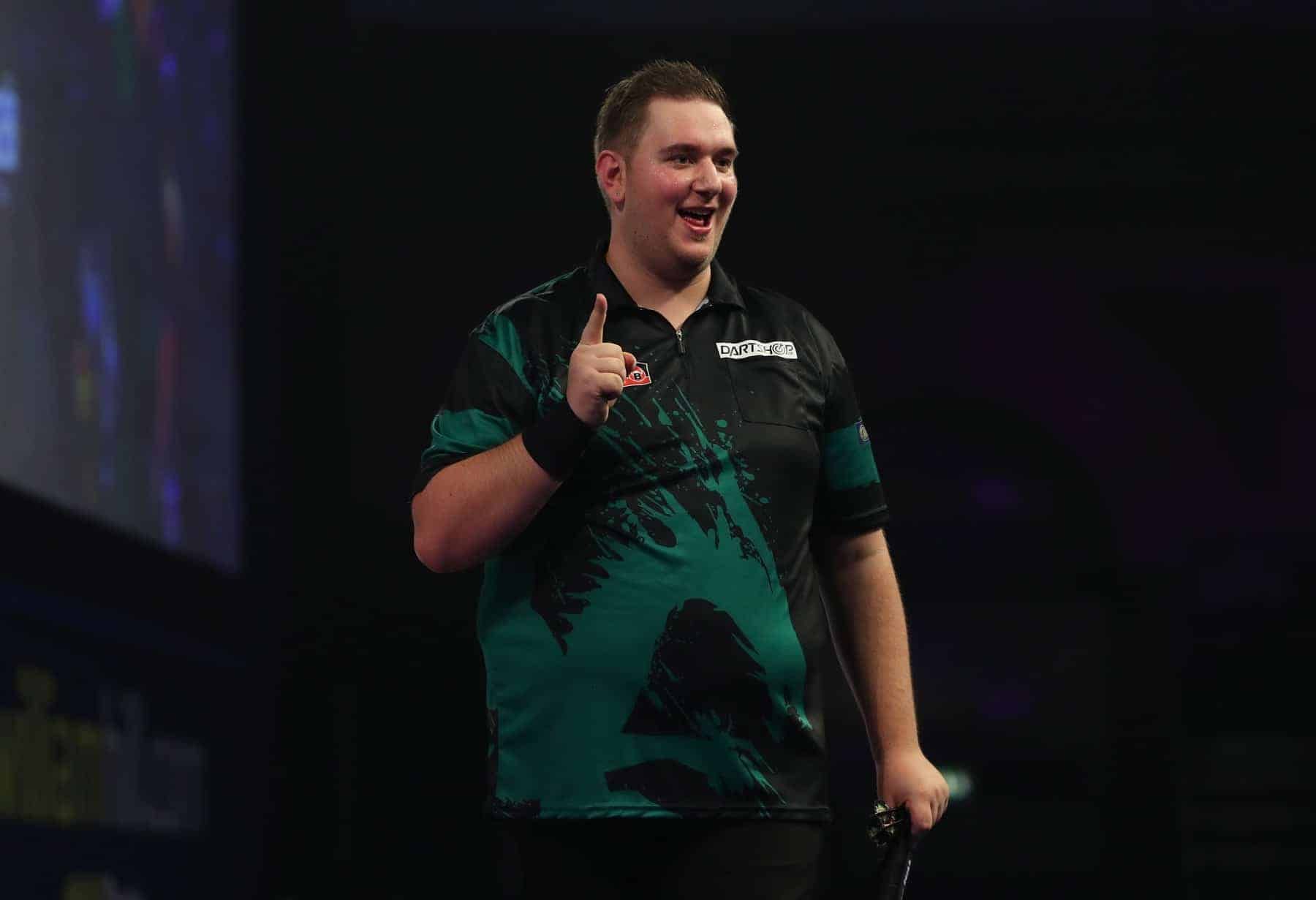 The top 5 PDC World Darts Championship upsets | Dartsnews.com 