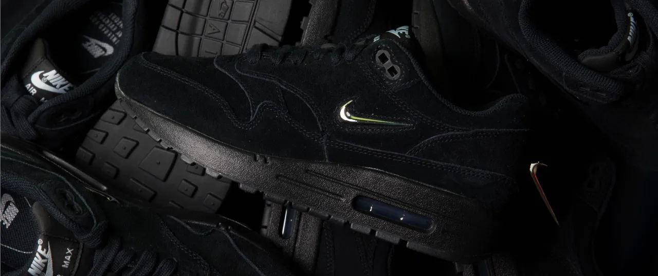 Nike air pakken hot sale