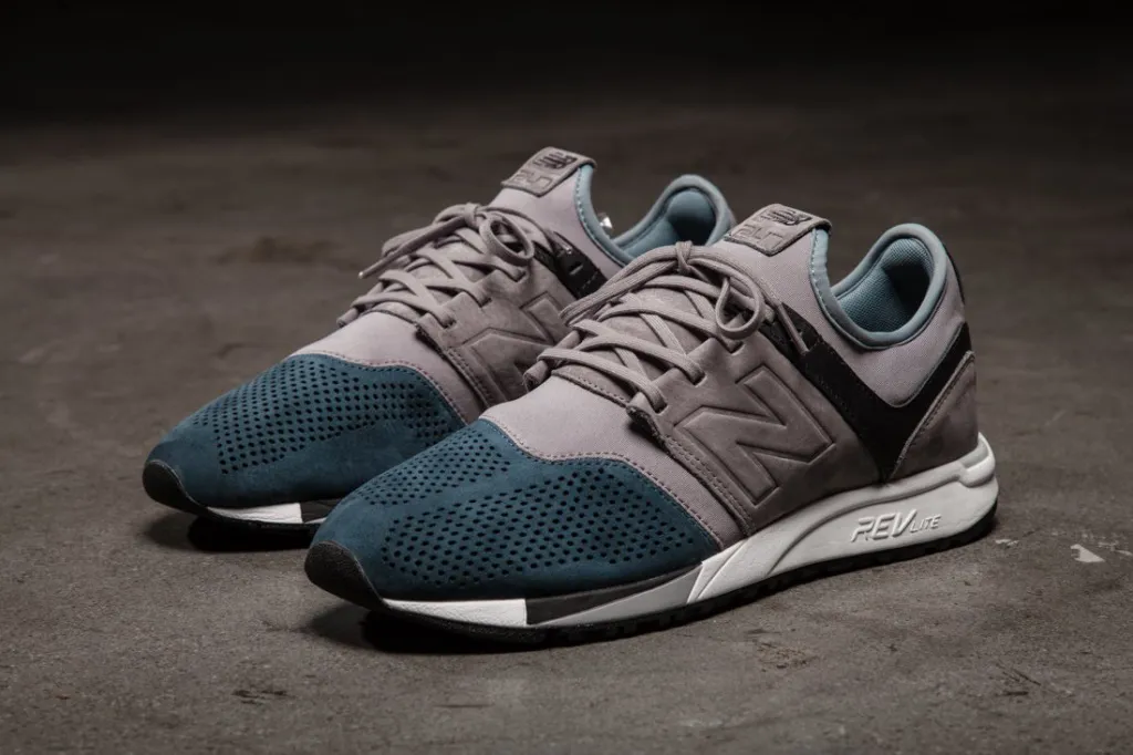 247 sneaker outlet