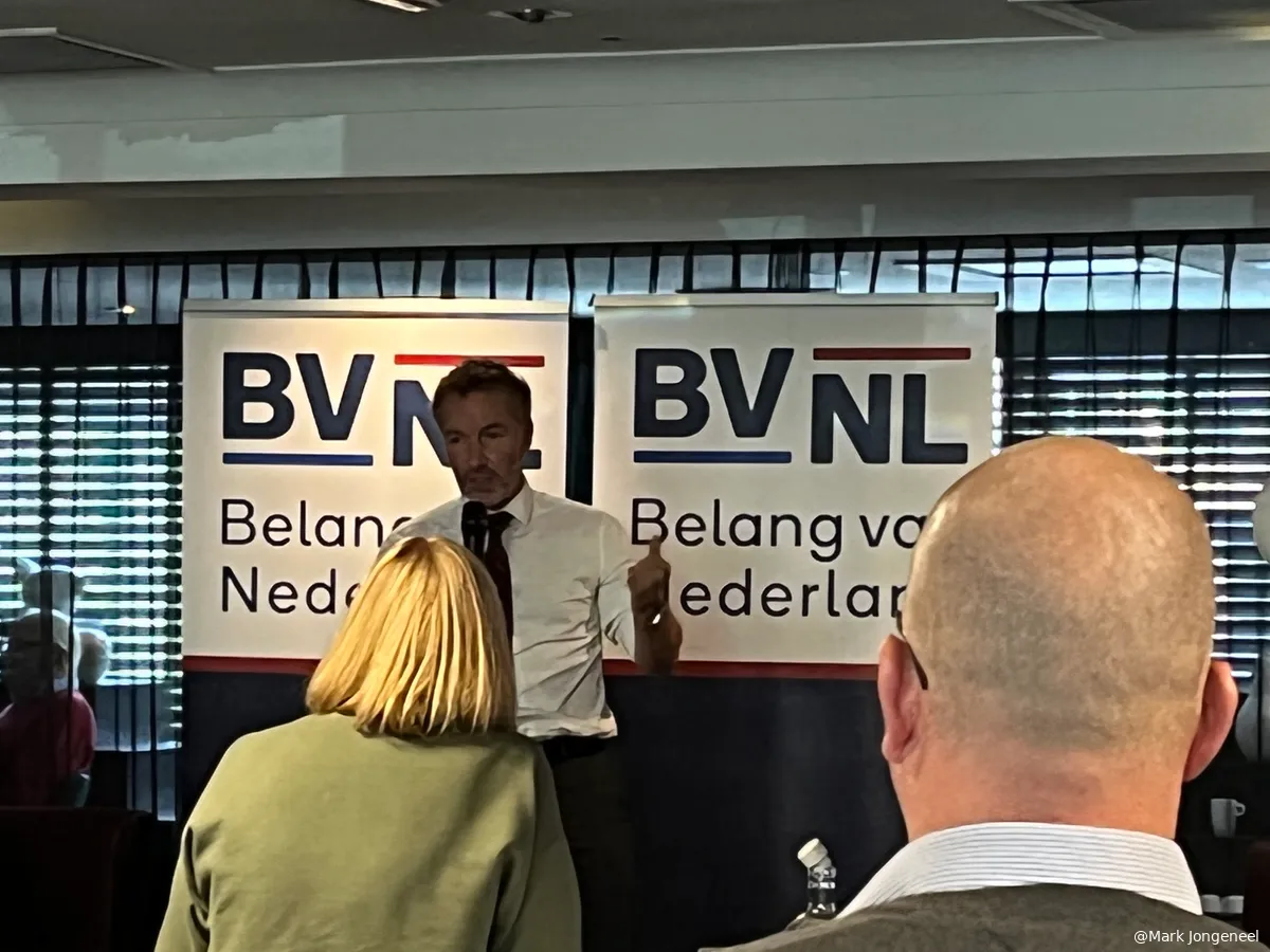 Geen enkele zetel voor BVNL maar Van Haga zegt: 'Trots op onze groei'