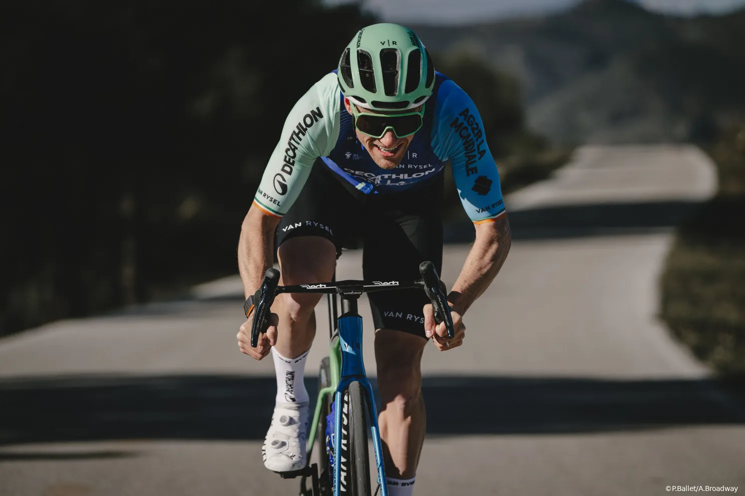 Favorieten puntenklassement Giro d'Italia 2025 | Tweestrijd bij Visma, popelende jongelingen en een doldrieste Deen
