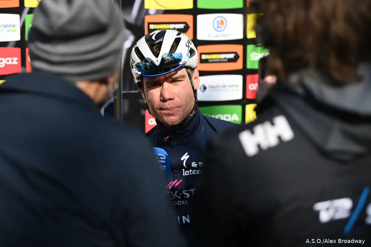 Jakobsen geniet van zege in Parijs-Nice: 'Dit is het voorgerecht, zoals Lefevere zou zeggen'