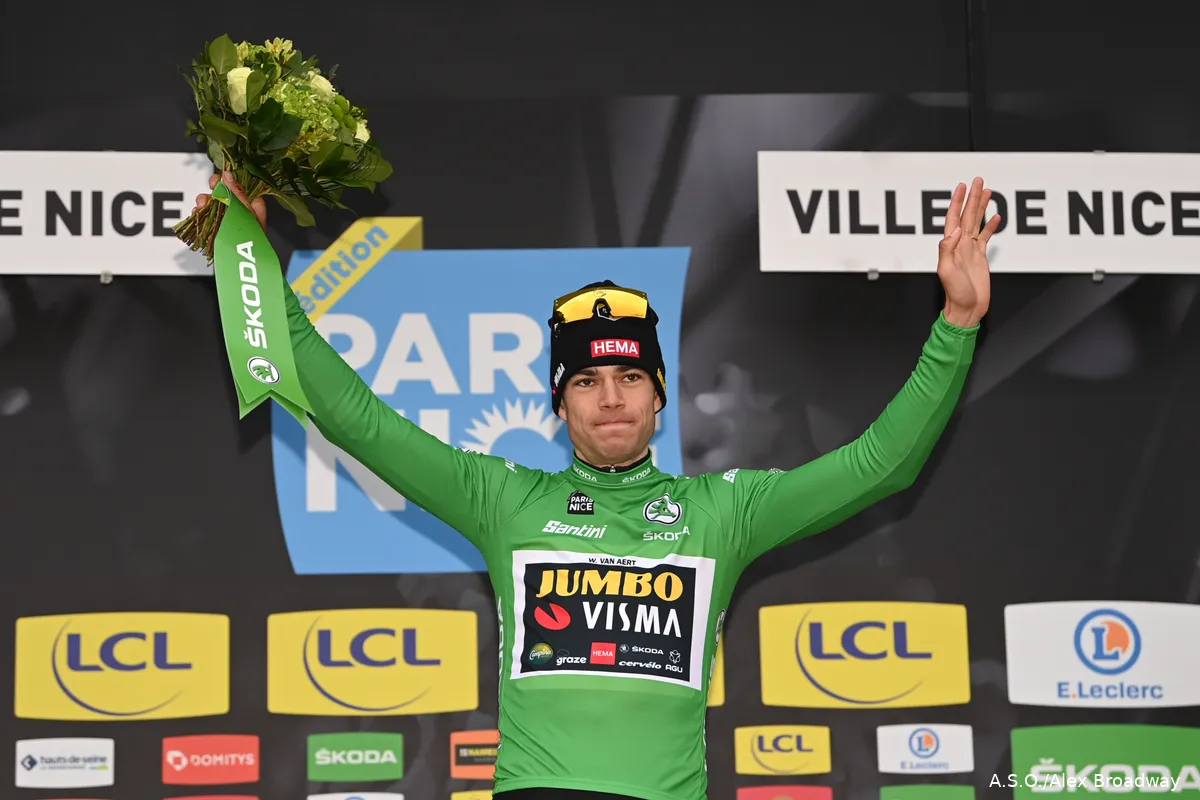 Van Aert helpt Roglic naar zege Parijs-Nice, wint zelf groen: 'Misschien ook in de Tour'
