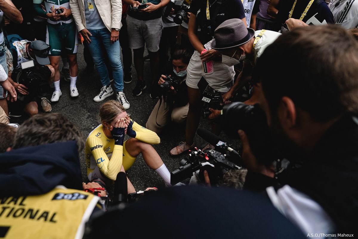 'Relaxte' Vollering wint Tour, maar denkt al aan WK: 'Wil daar ook een goede tijdrit rijden'