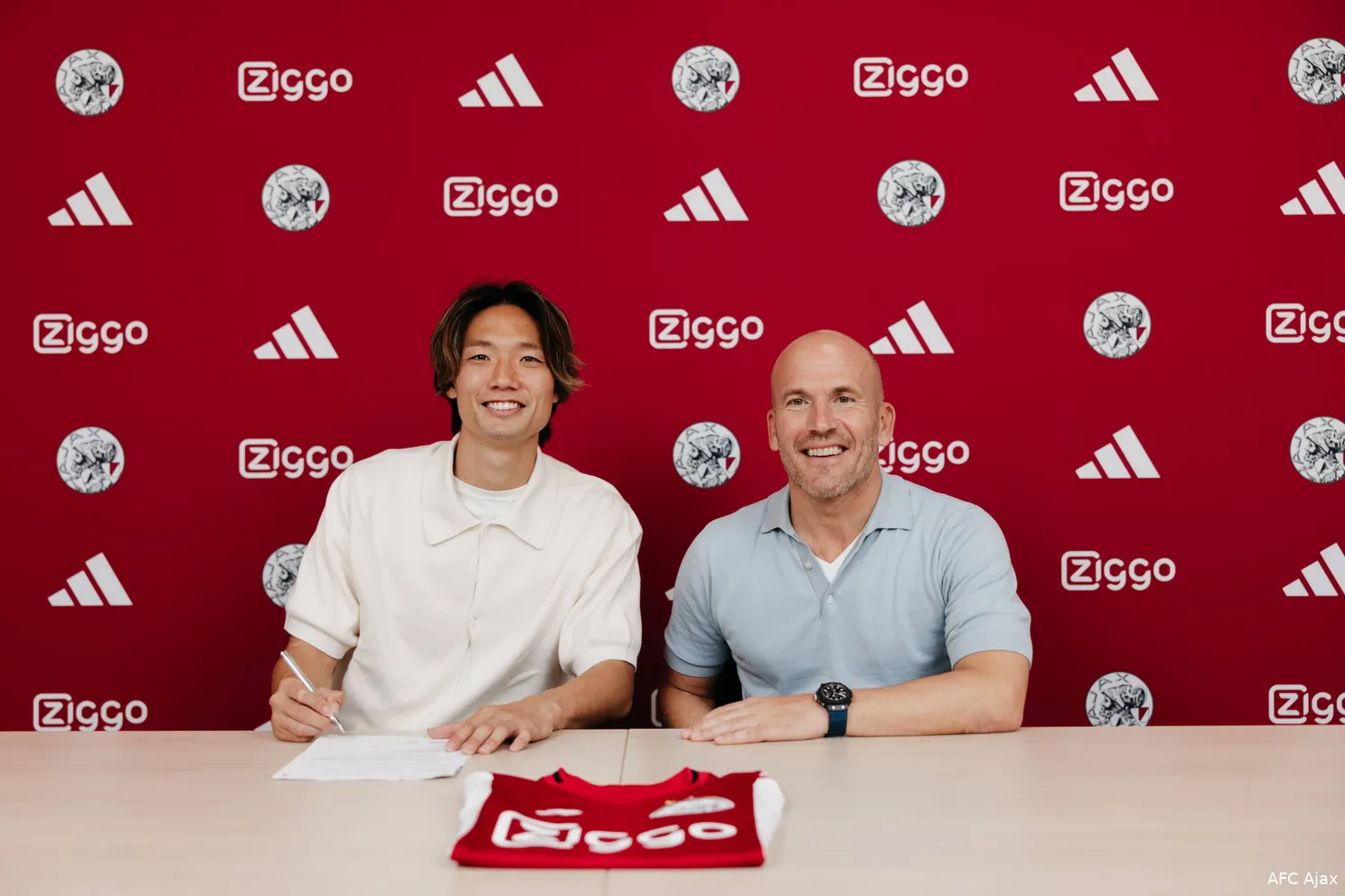 Ko-Itakura-Alex-Kroes-Ajax