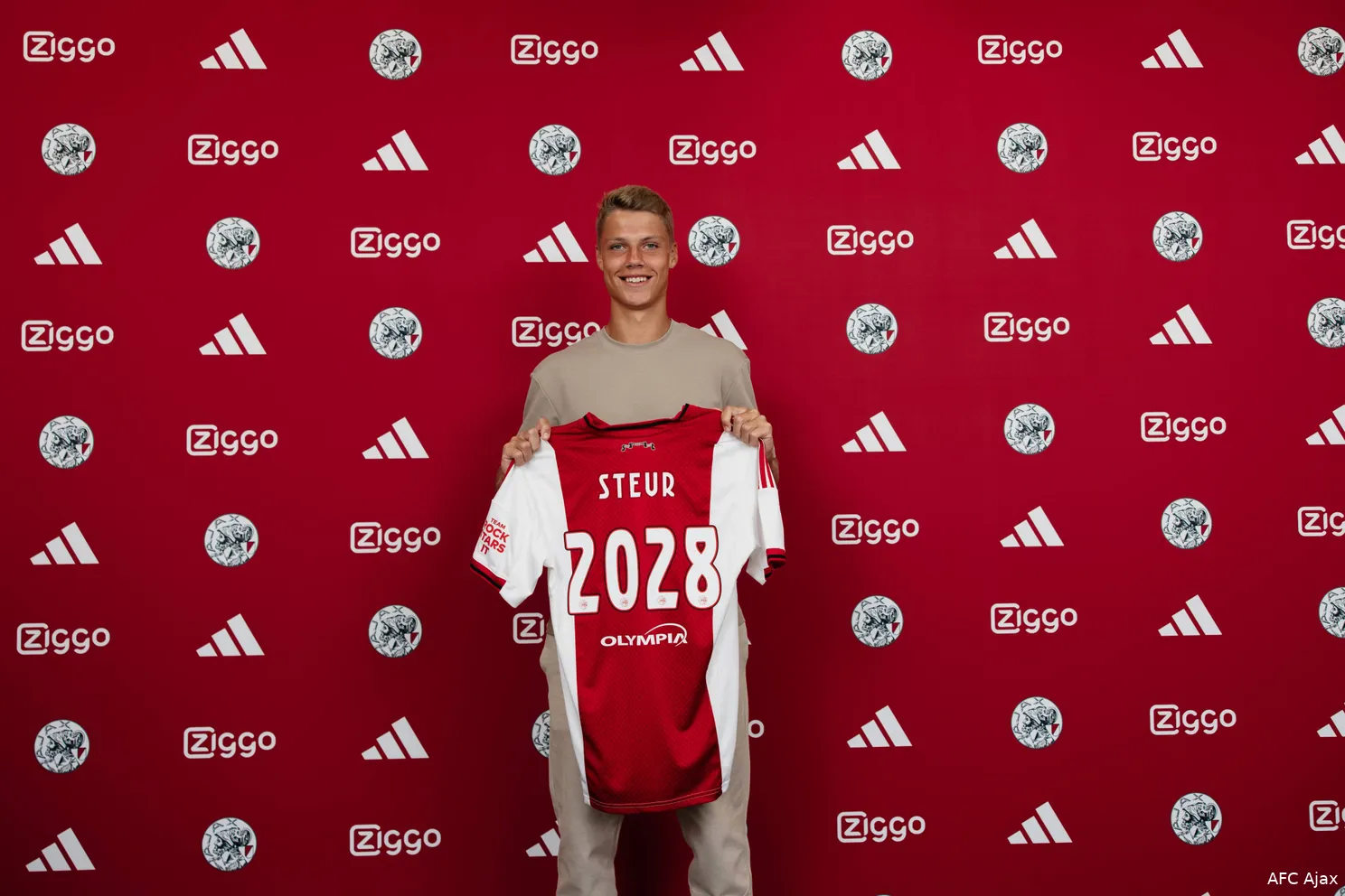 Sean-Steur-contractverlenging-2025