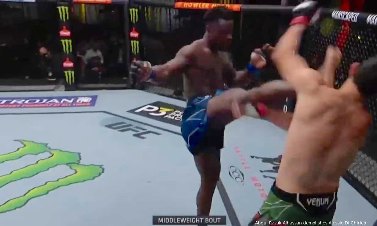 UFC: Vechter wint met gruwelijke knockout na 15 seconden