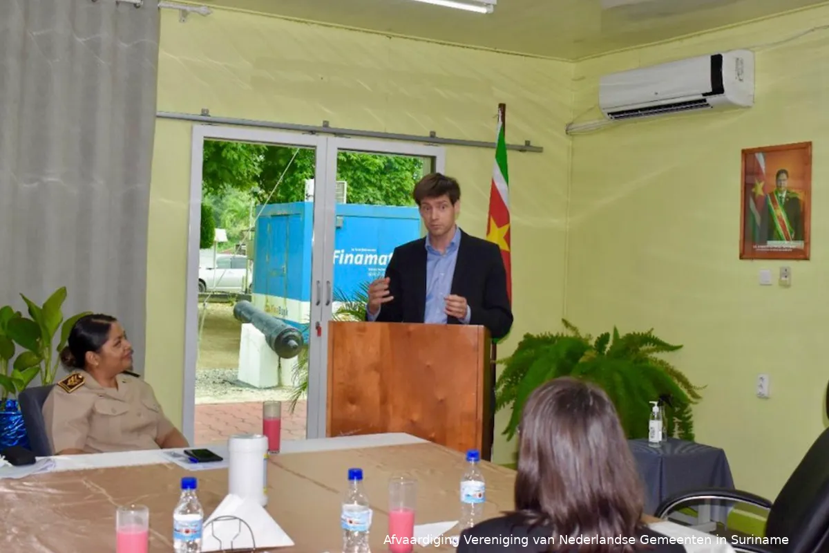 Afvaardiging Vereniging van Nederlandse Gemeenten in Suriname