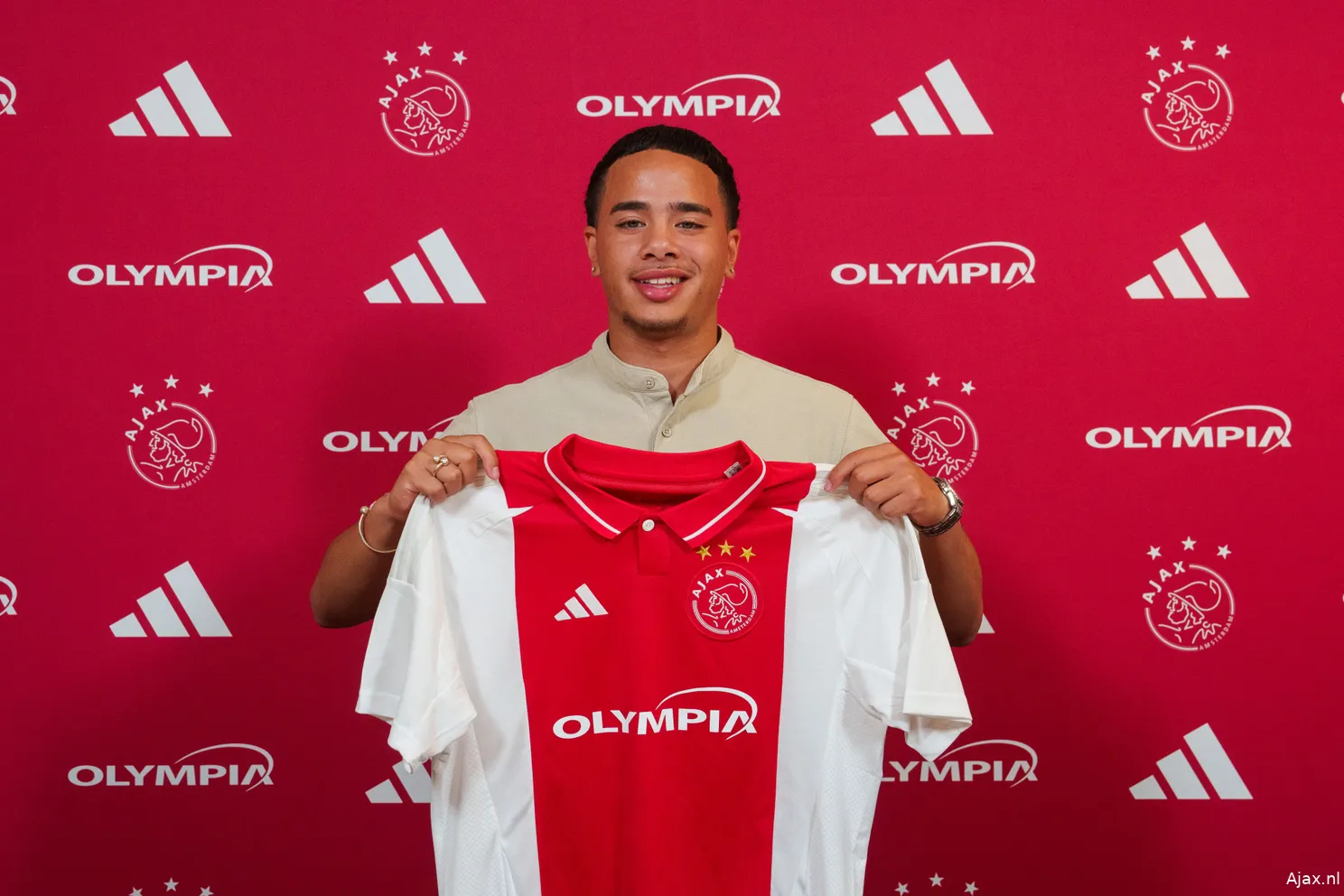 lyfe oldenstam contract