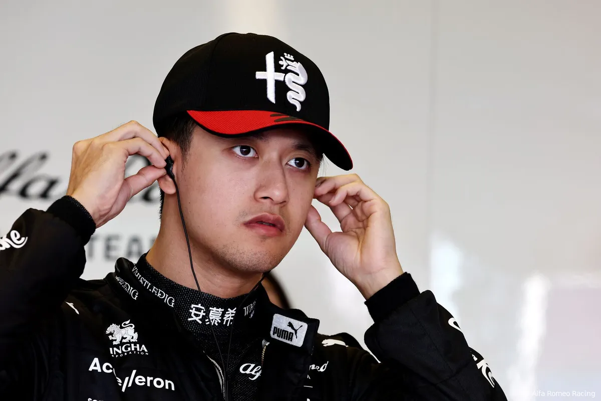 zhou guanyu 2023 alfa romeo abu dhabi