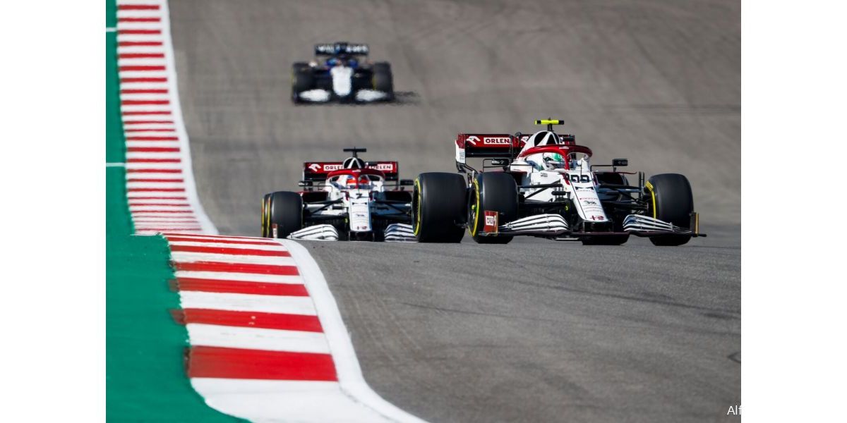 De race van Giovinazzi | 'Ah kom op, hij haalde me in buiten de baan!'