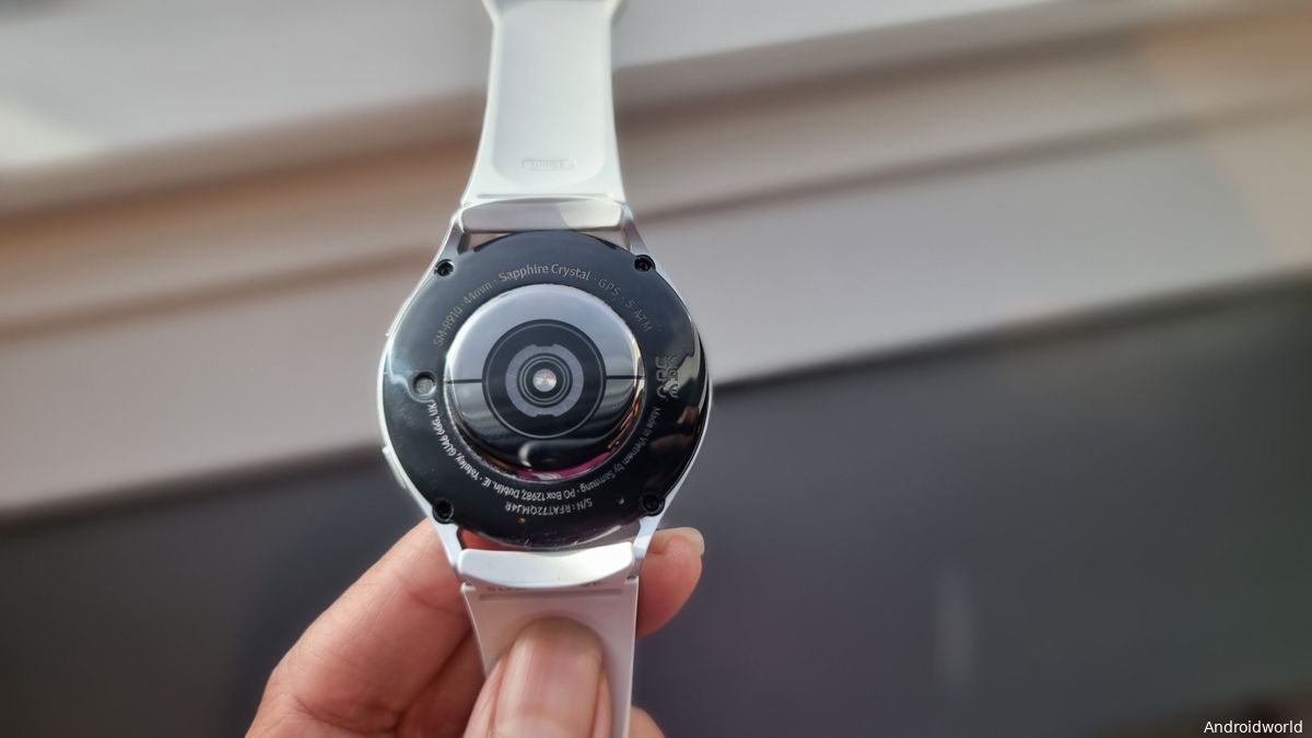 ‘Smartwatches will also receive a universal charging standard’