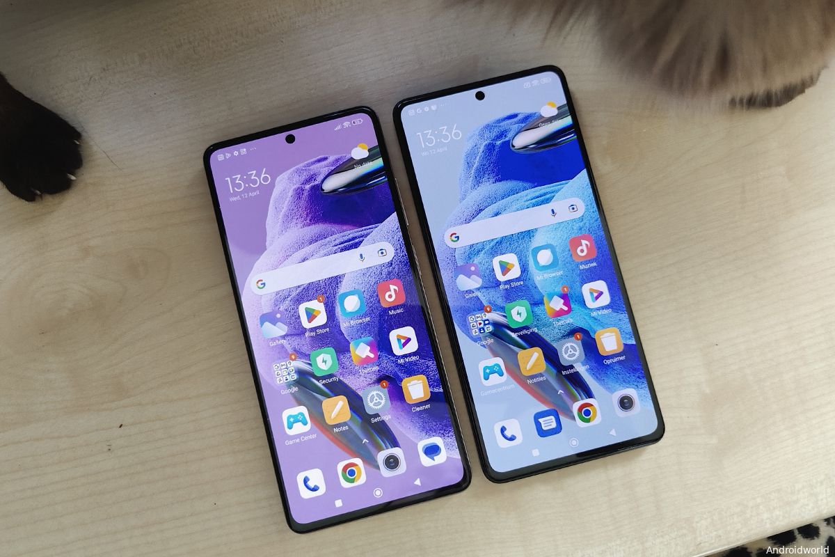 Both phones have the same size screen.