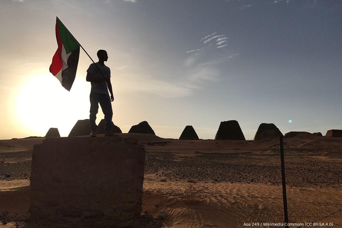 Ollongren: Eerste evacuatievlucht uit Soedan veilig geland in Jordanië