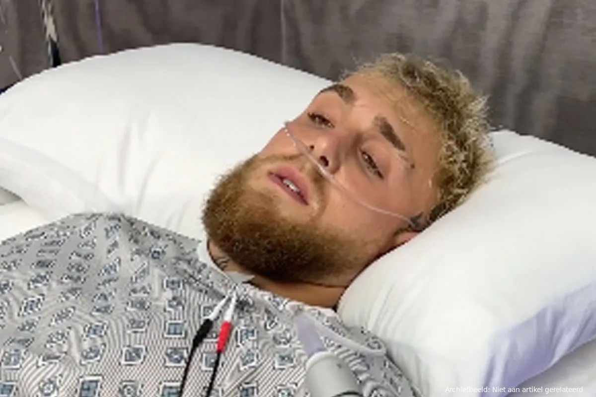 🎥 Jake Paul in elkaar geslagen door kooivechter! 'Maakte geen schijn van kans'