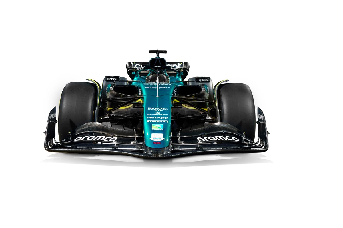 De groene RB18 van Aston Martin: 'De AMR23 is meer een Red Bull dan de andere bolides'