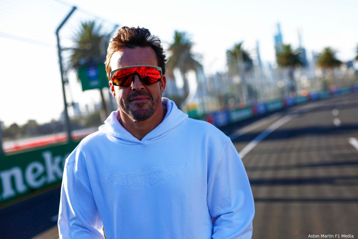 Doornbos over Oscar-waardige act van Alonso: 'FIA heeft dat ook gezien en gezegd: je lult'
