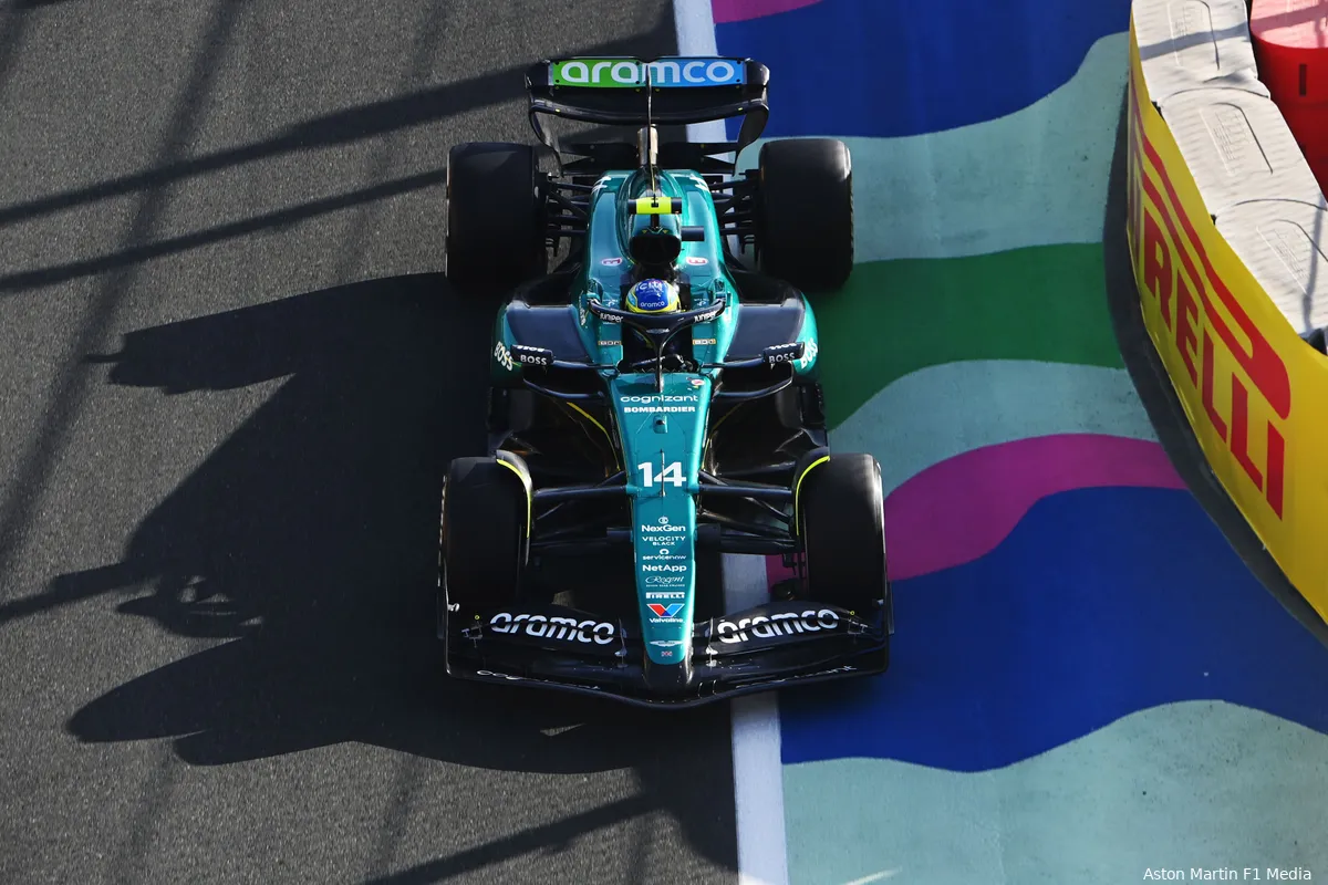 fernando alonso aston martin saoedi arabie 12