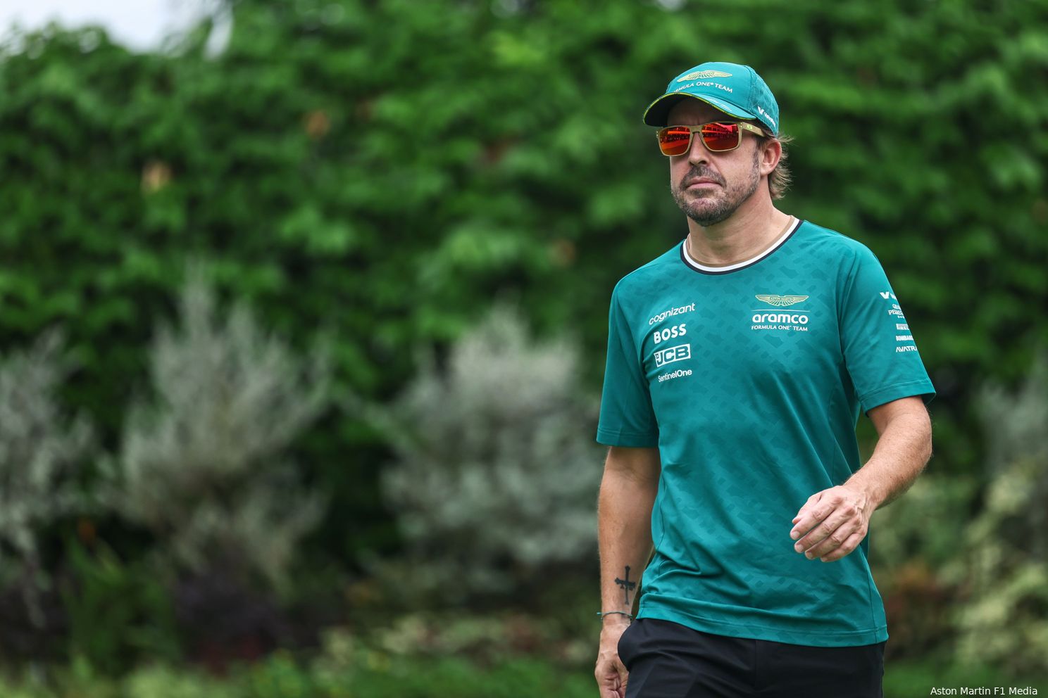 fernando alonso aston martin vrijdag singapore 1