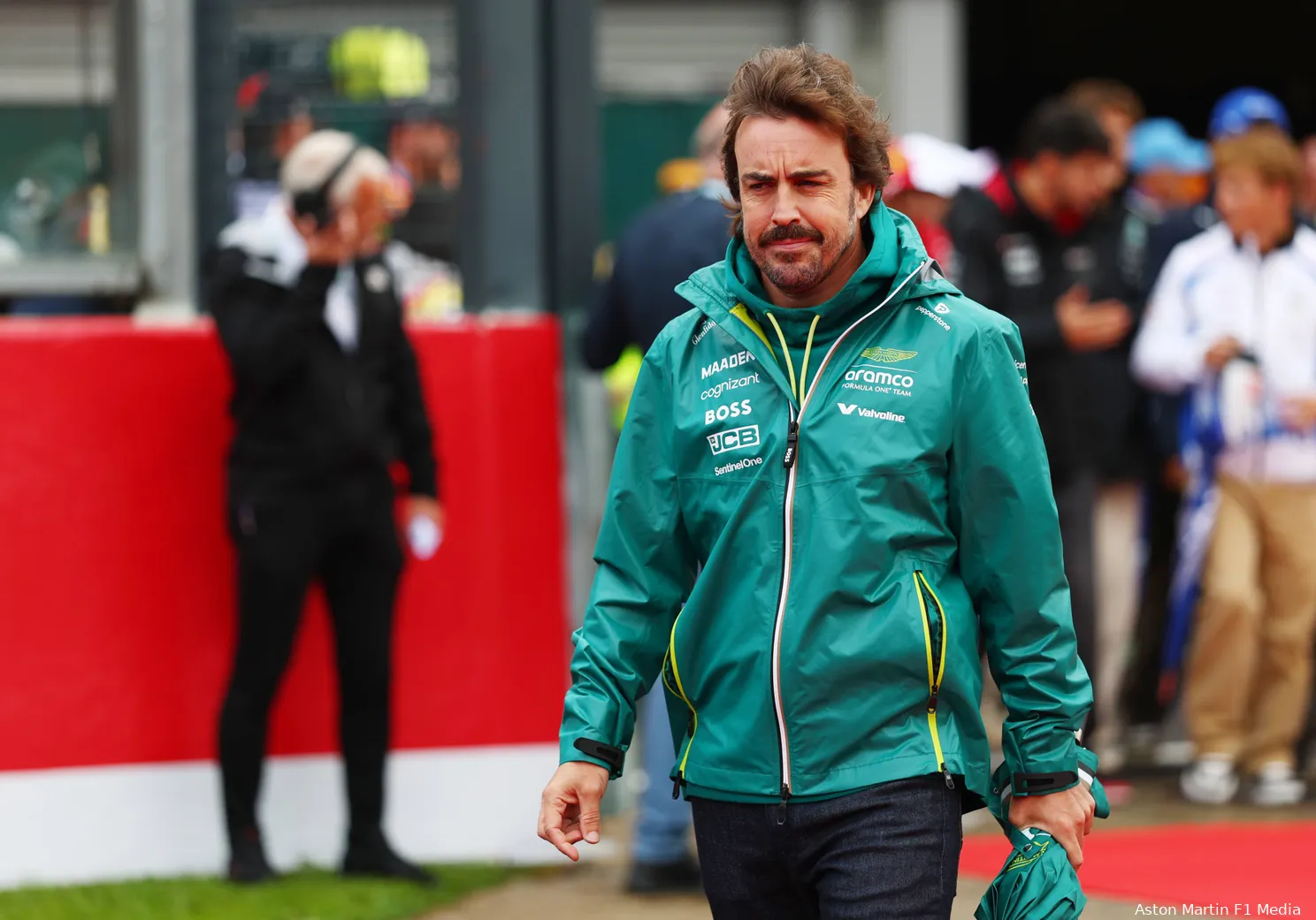 Alonso suggereert radicale wijziging: ‘Dan kunnen we starten met nul spray'