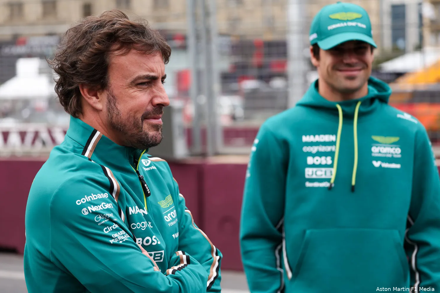 fernando-alonso-lance-stroll-aston-martin-gp-azerbeidzjan-2025-zondag