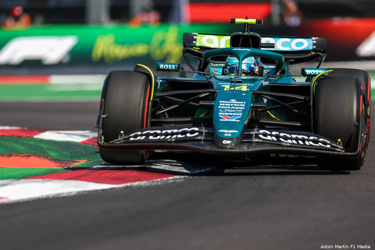 fernando-alonso-aston-martin-mexico-zondag-2025