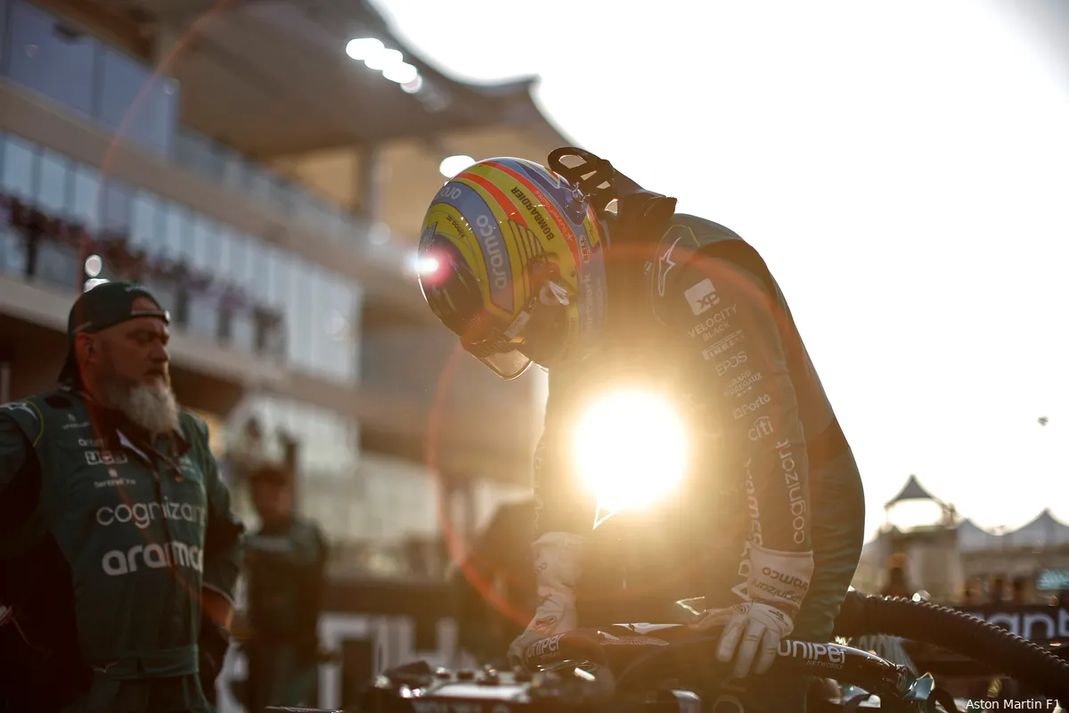 fernando alonso aston martin abu dhabi zondag 2023