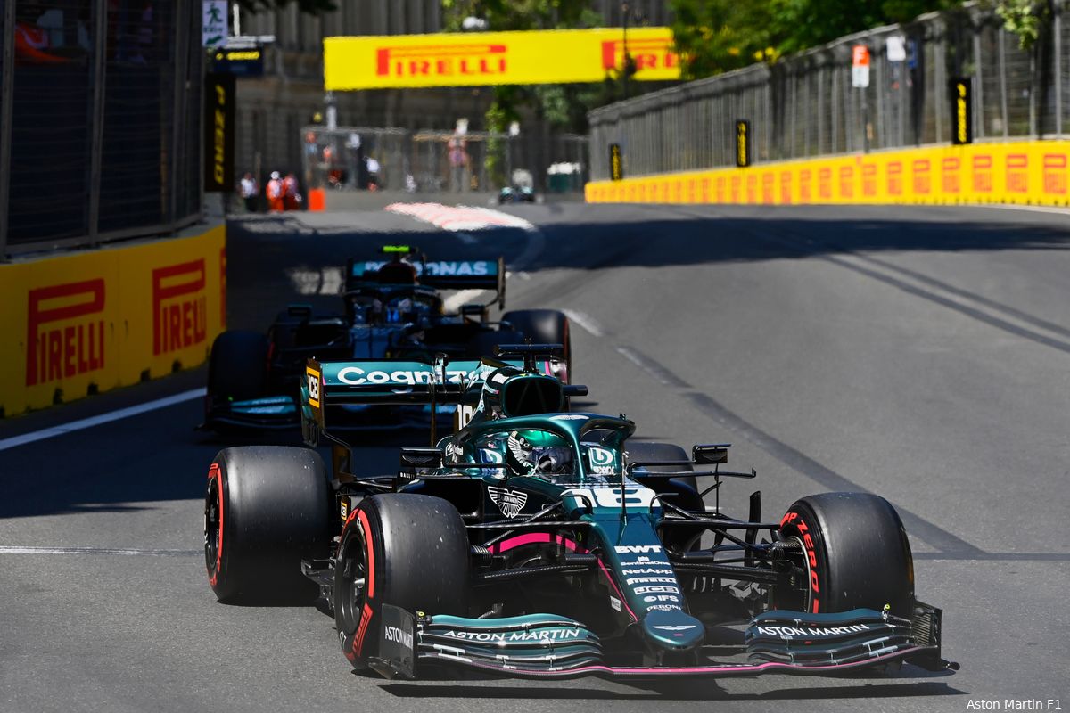 Vettel over klapbanden in Baku: 'Verstappen heeft veel geluk gehad'
