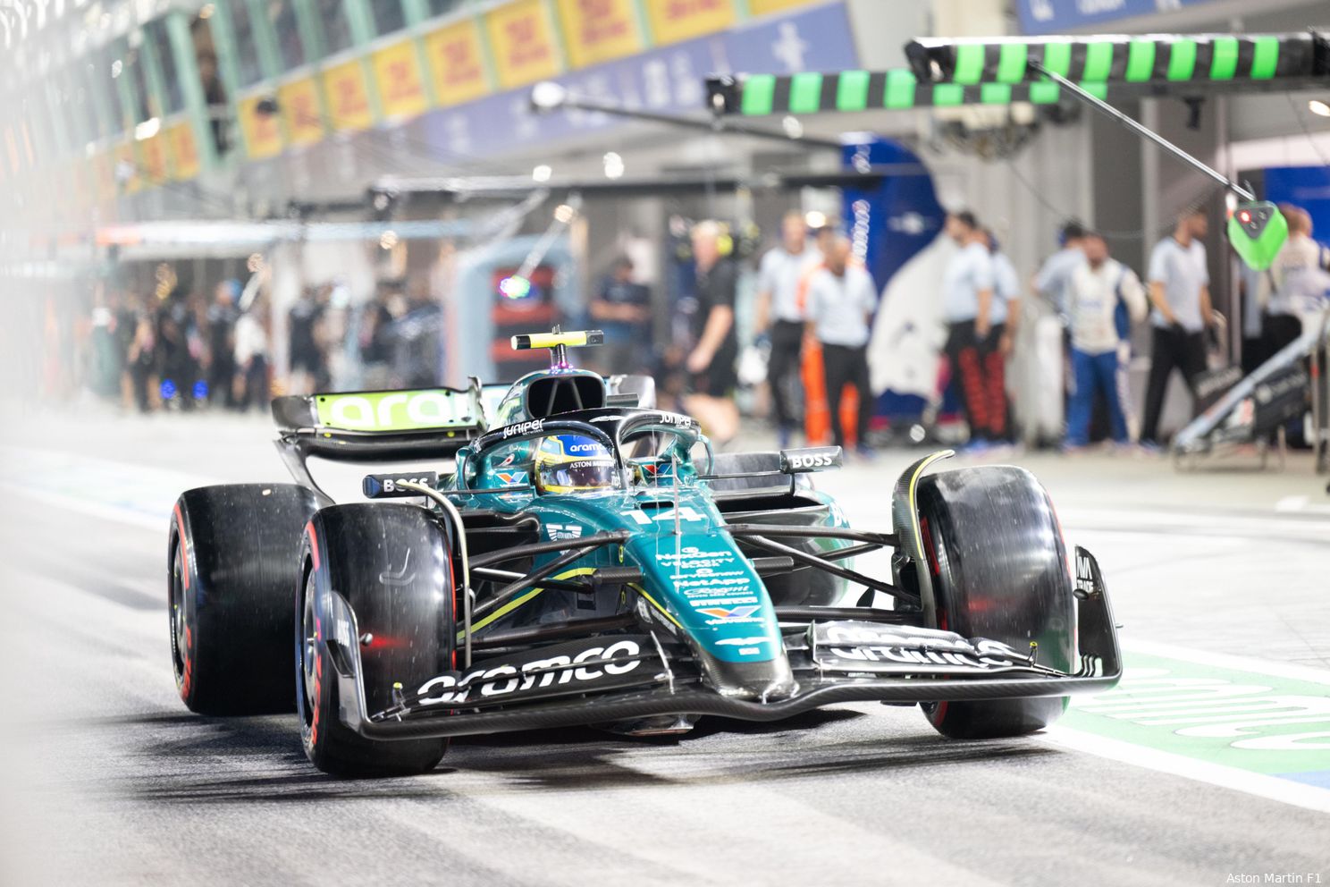 Alonso komt met verklaring voor ontbreken Safety Car: 'Het gaat tegen het instinct in'
