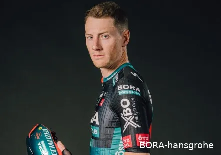 Jakobsen en Evenepoel komen op verkeerde weghelft terecht in San Juan; Sam Bennett wint