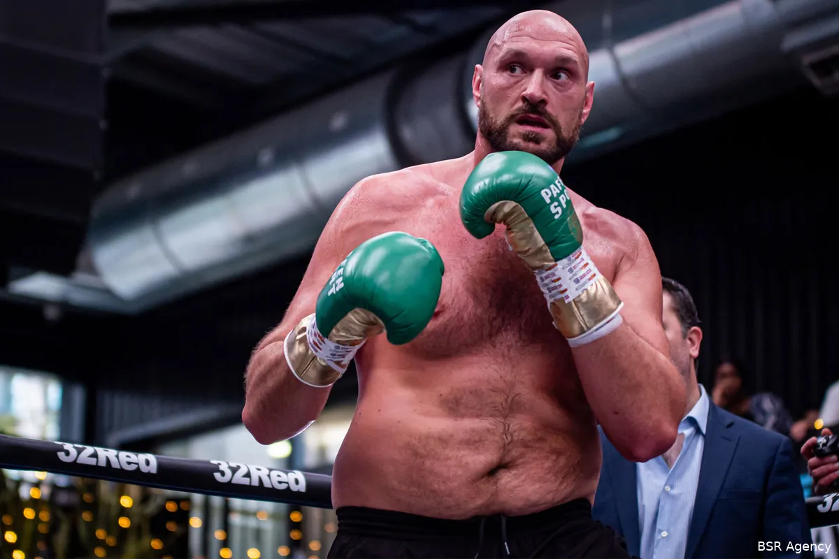 Teleurstellende update over boksicoon Tyson Fury! 'Geen enkele kans'