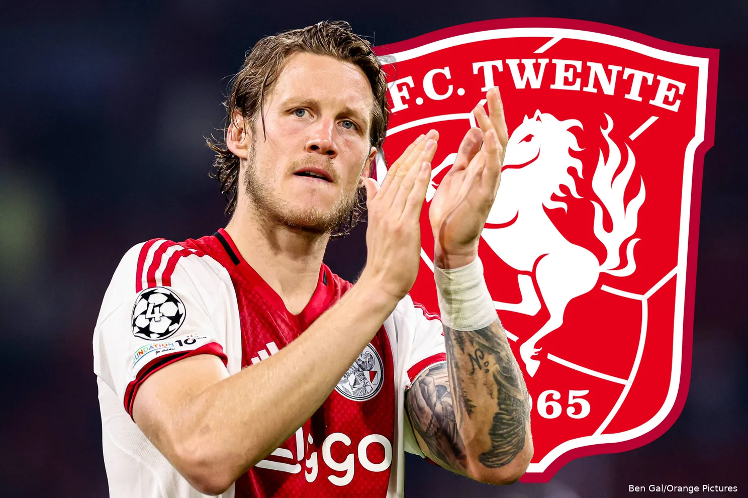 wout-weghorst-klappen-ajax-fc-twente-logo-2025-2026