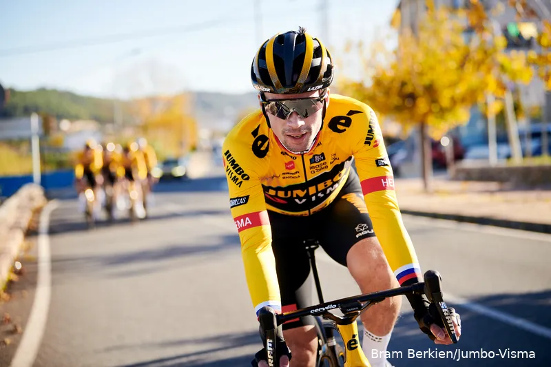 Roglic denkt aan unieke mijlpaal in 'mini-grote rondes' van één week: 'Dat is wel iets wat me aanspreekt'