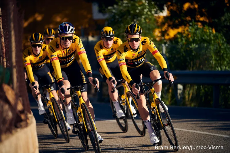 Interview | Waarom Jumbo-Visma ondanks slechte ervaringen uit 2020 toch koos voor een docu-serie