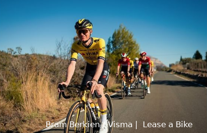 Ben Tulett lives his dream at Visma | Lease a Bike: "I received my jersey from my role model Wout Van Aert"