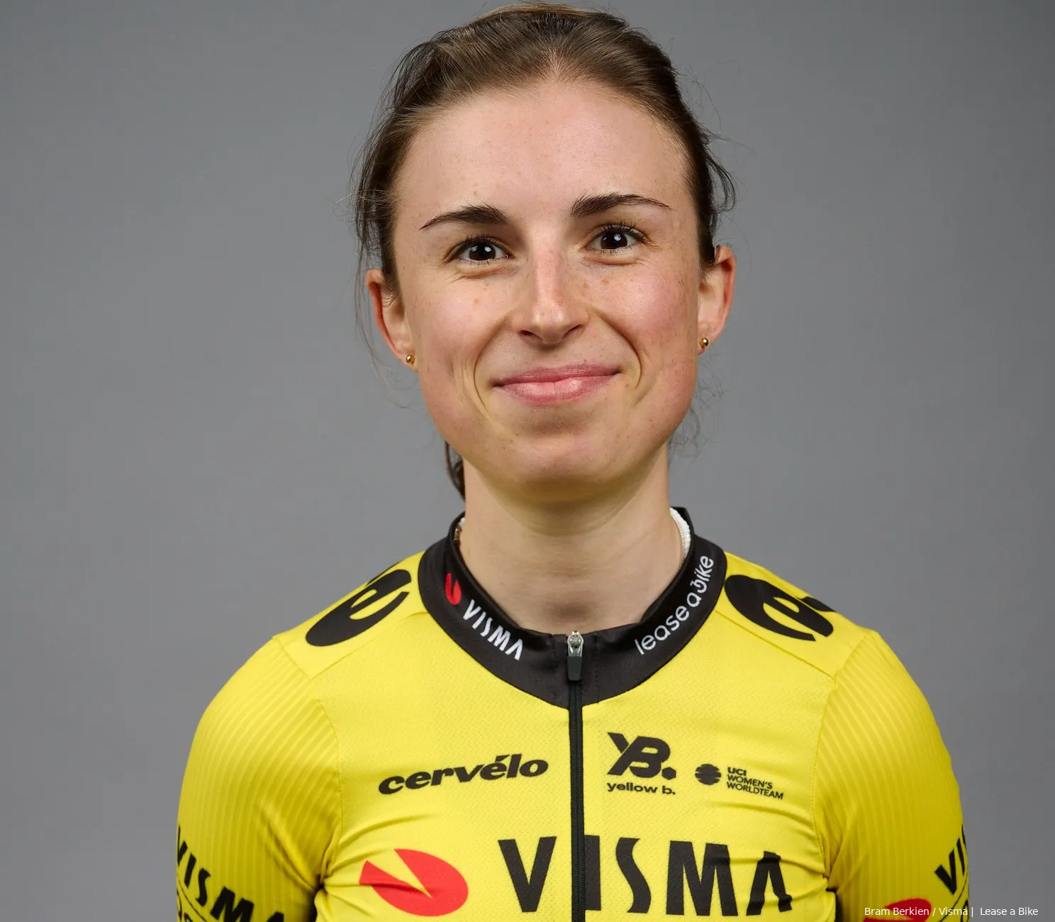 Na superprestatie in Catalonië oogst Visma | Lease a Bike-megatalent lof van Vollering: 'Moeilijk om van haar af te komen'