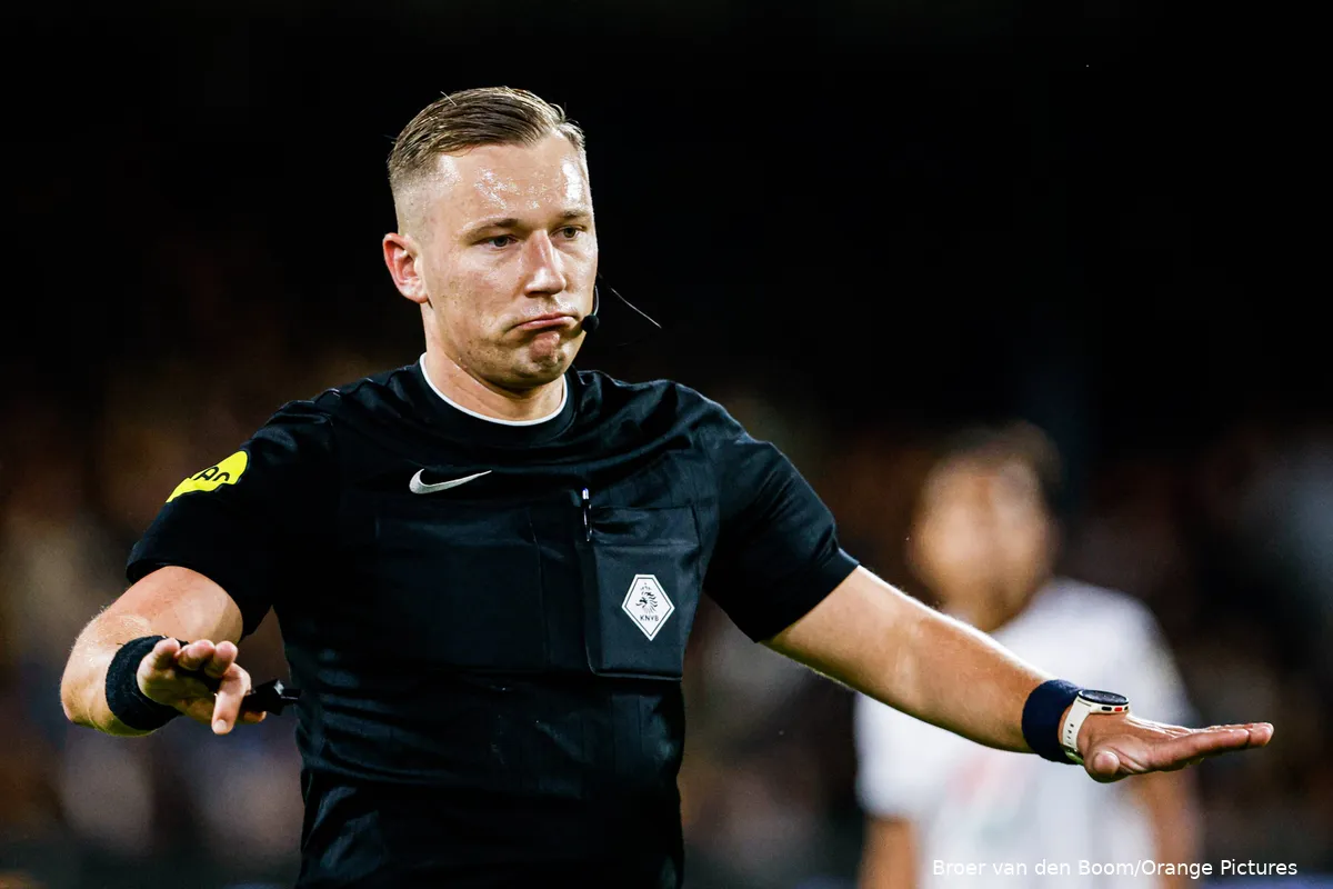 Martijn-vos-scheidsrechter-knvb-2025