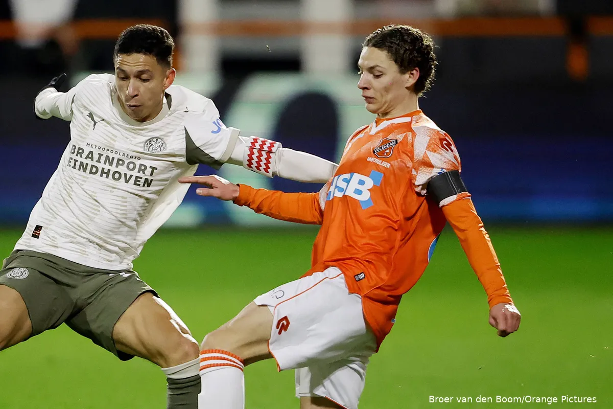 Mauro-Junior-Robin-van-Cruijsen-Volendam-PSV