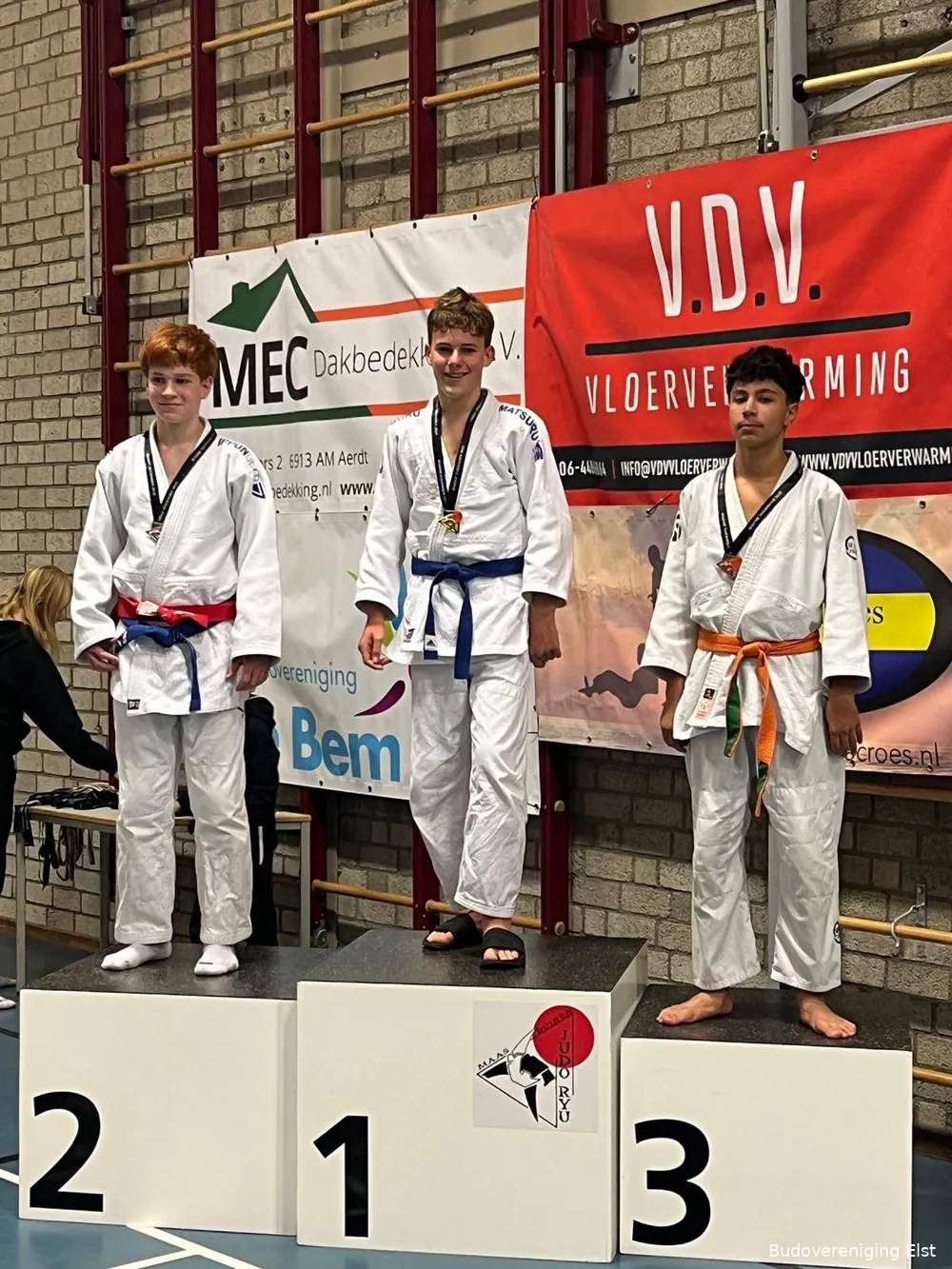 <span id="docs-internal-guid-61800da2-7fff-8a38-5284-c9664897743a"><span style="font-size: 11pt; font-family: Aptos; background-color: transparent; font-variant-numeric: normal; font-variant-east-asian: normal; font-variant-alternates: normal; font-variant-position: normal; font-variant-emoji: normal; vertical-align: baseline; white-space-collapse: preserve;">Hajime toernooi</span></span>