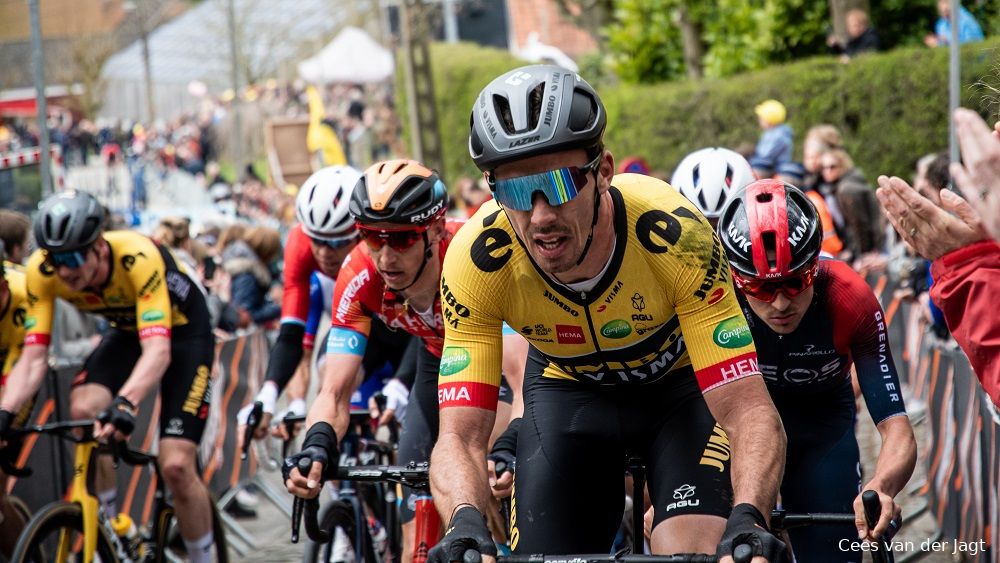 Voorbeschouwing Parijs-Roubaix mannen 2022 | Na een natte editie nu stofhappen, met MvdP en WvA