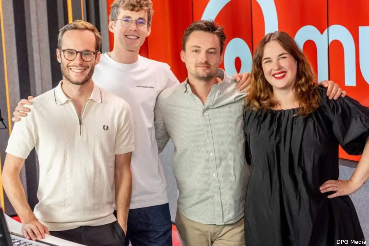 Opnieuw grote liefde achter de schermen bij Qmusic: "Na een tijdje hadden alle collega's het door"