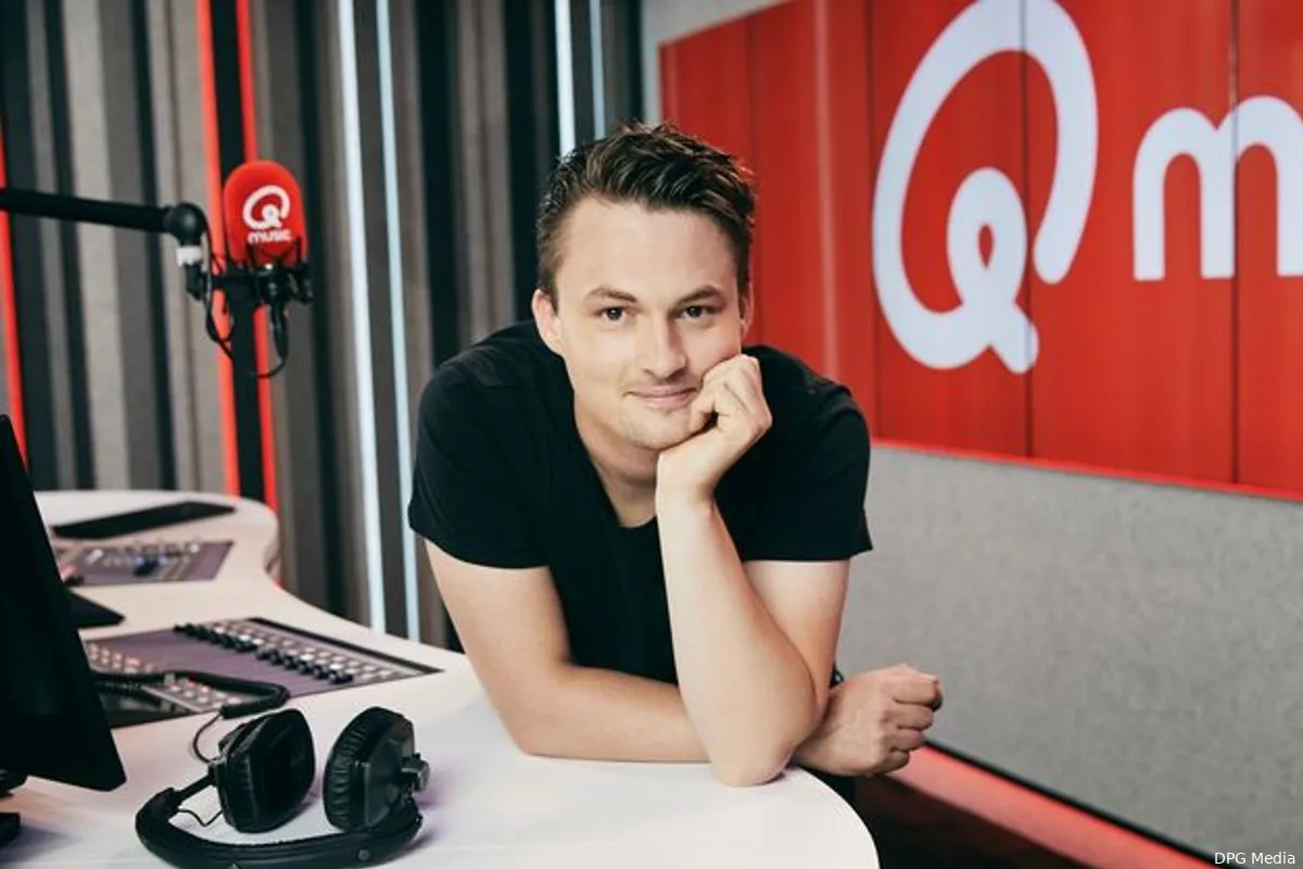 Qmusic-stem Maarten Vancoillie deelt vertederende beelden van dochtertje Ella (5): "Wat een leuke leeftijd"