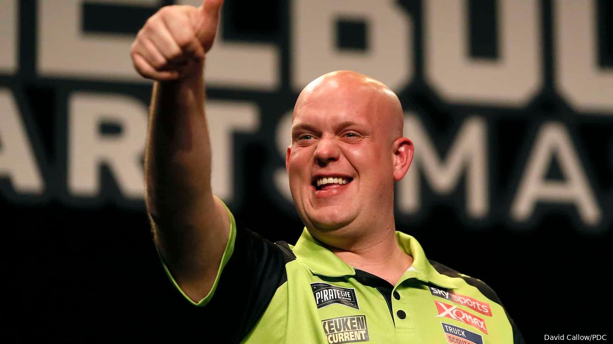Van Gerwen has passed Taylor as the longest consecutive world number one  ever | Dartsnews.com